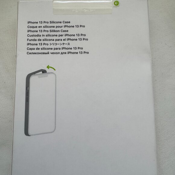 NWT, Apple iPhone 13 Pro Silicone Case with MagSafe - Chalk Pink / Light Pink - Picture 10 of 11